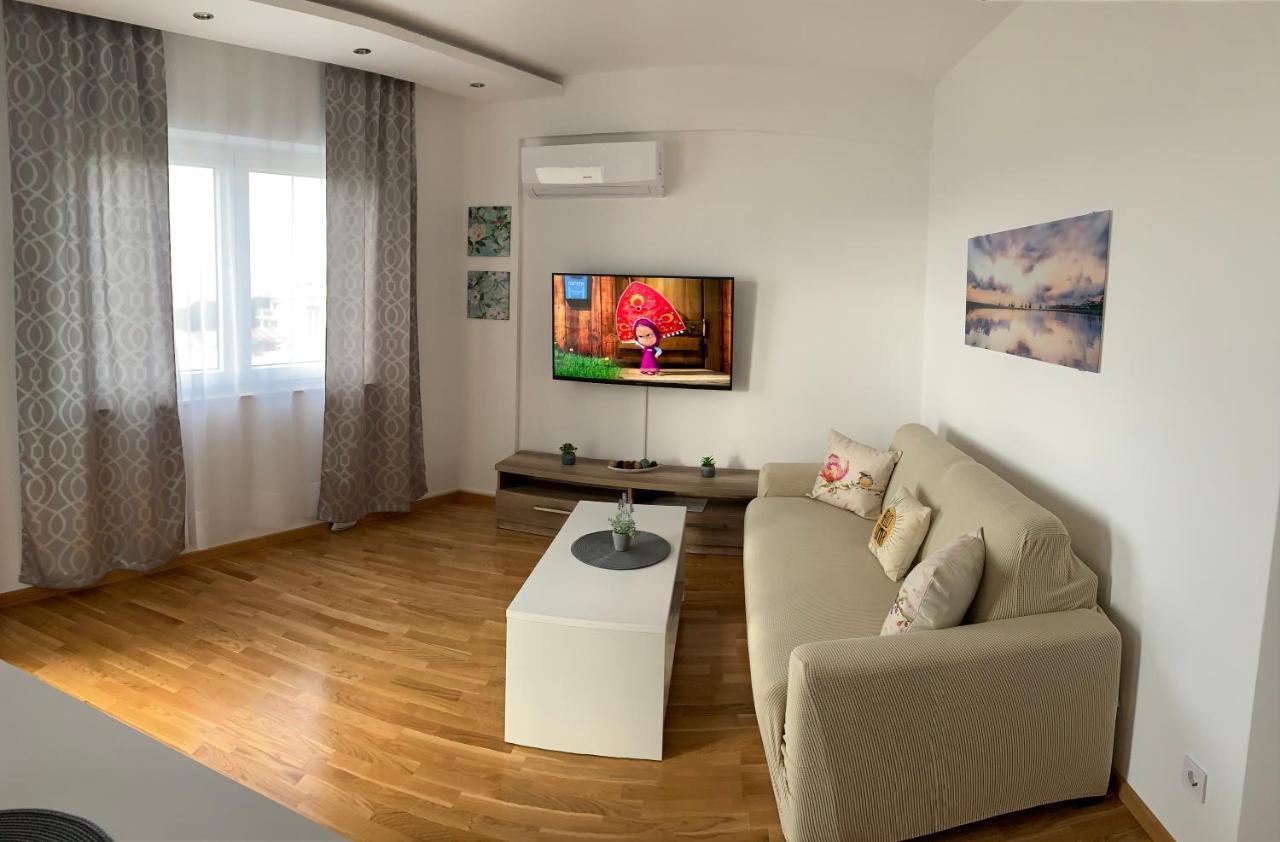 Ive Lole Ribara 38 Apartment Becici  Bagian luar foto