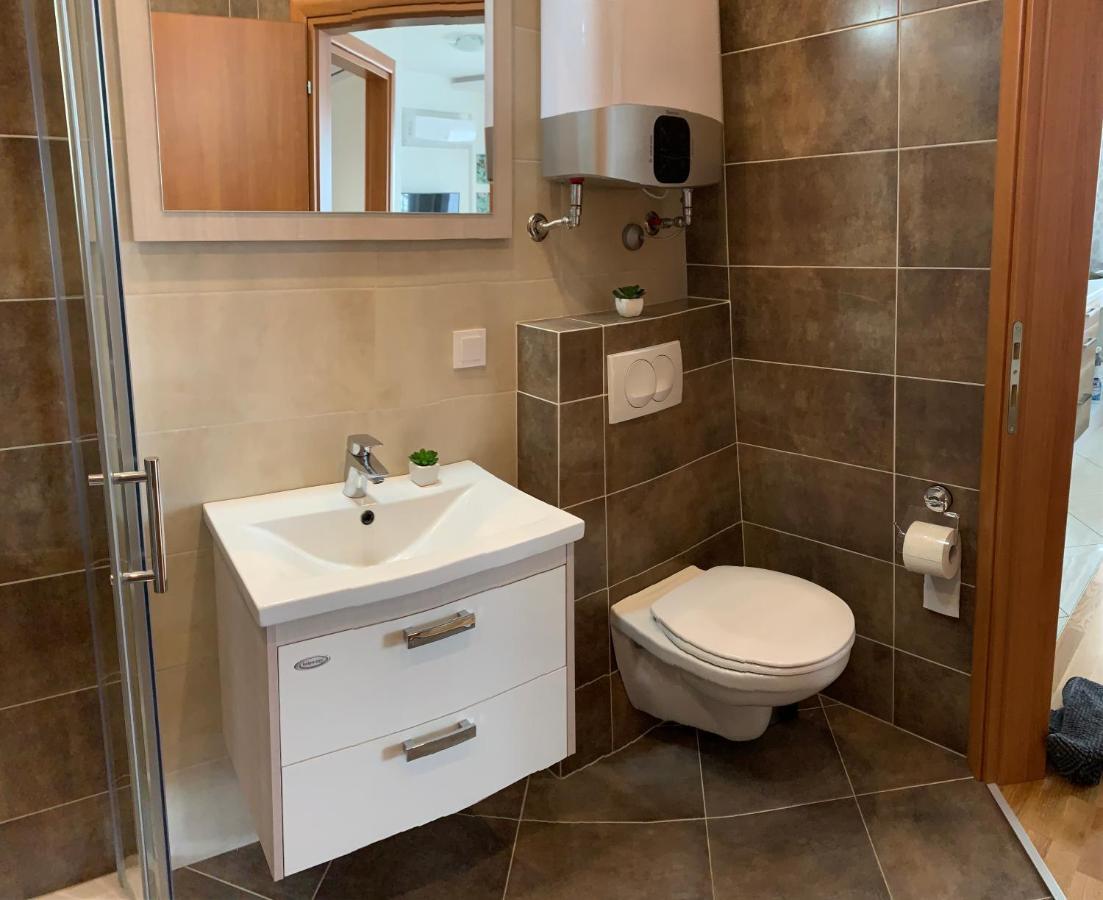 Ive Lole Ribara 38 Apartment Becici  Bagian luar foto