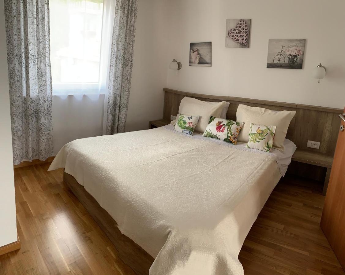 Ive Lole Ribara 38 Apartment Becici  Bagian luar foto