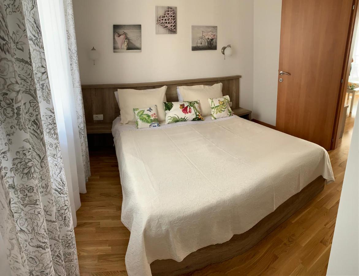 Ive Lole Ribara 38 Apartment Becici  Bagian luar foto