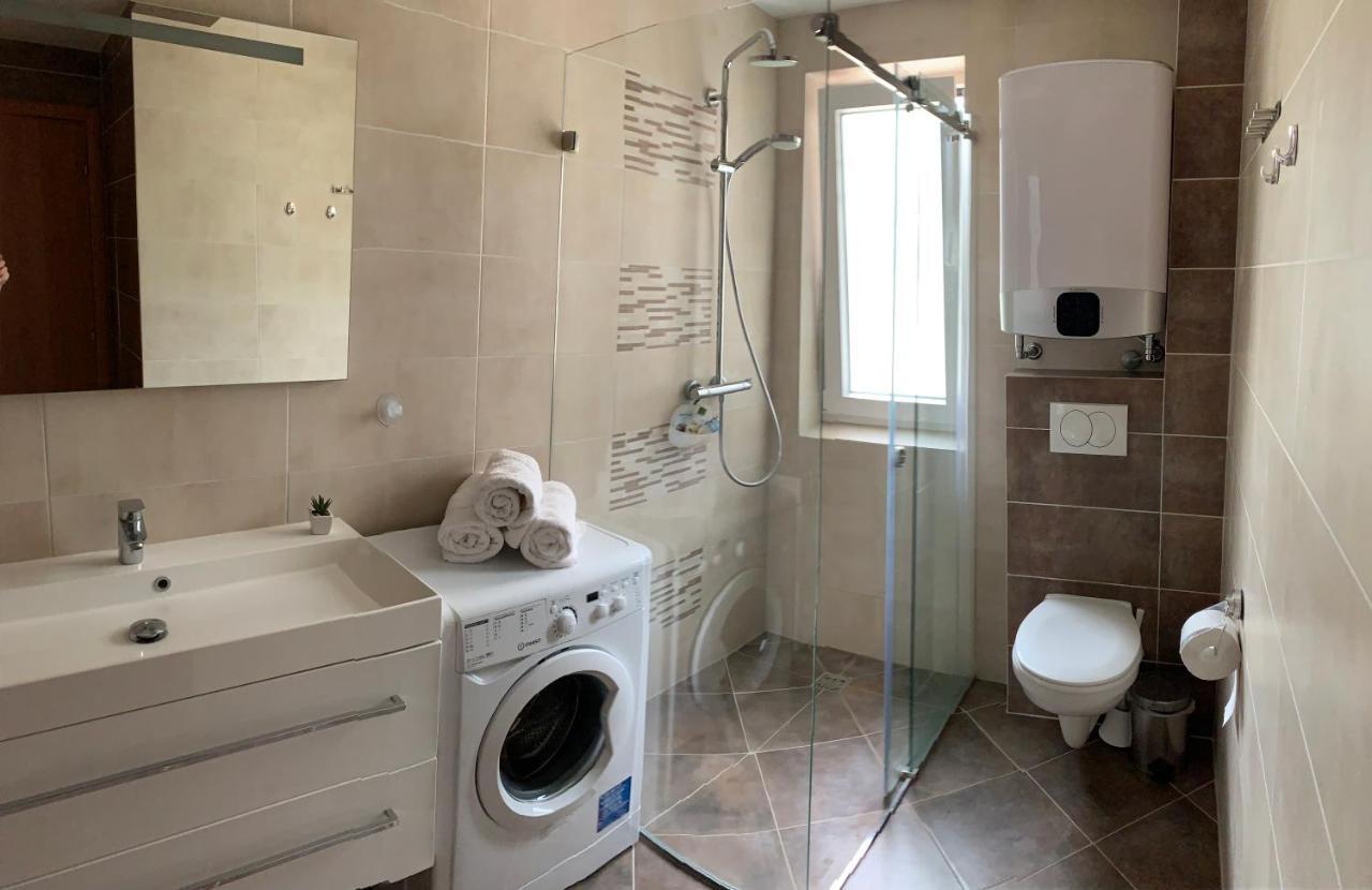 Ive Lole Ribara 38 Apartment Becici  Bagian luar foto